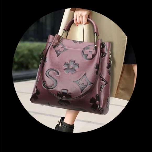 Handbags - Unbranded vegan leather tote 2 bags in 1